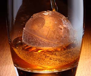 death-star-ice-cubes 